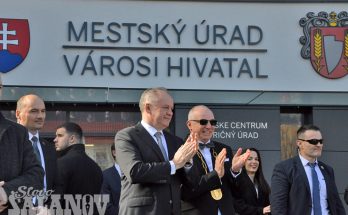 do šale zavítal andrej kiska