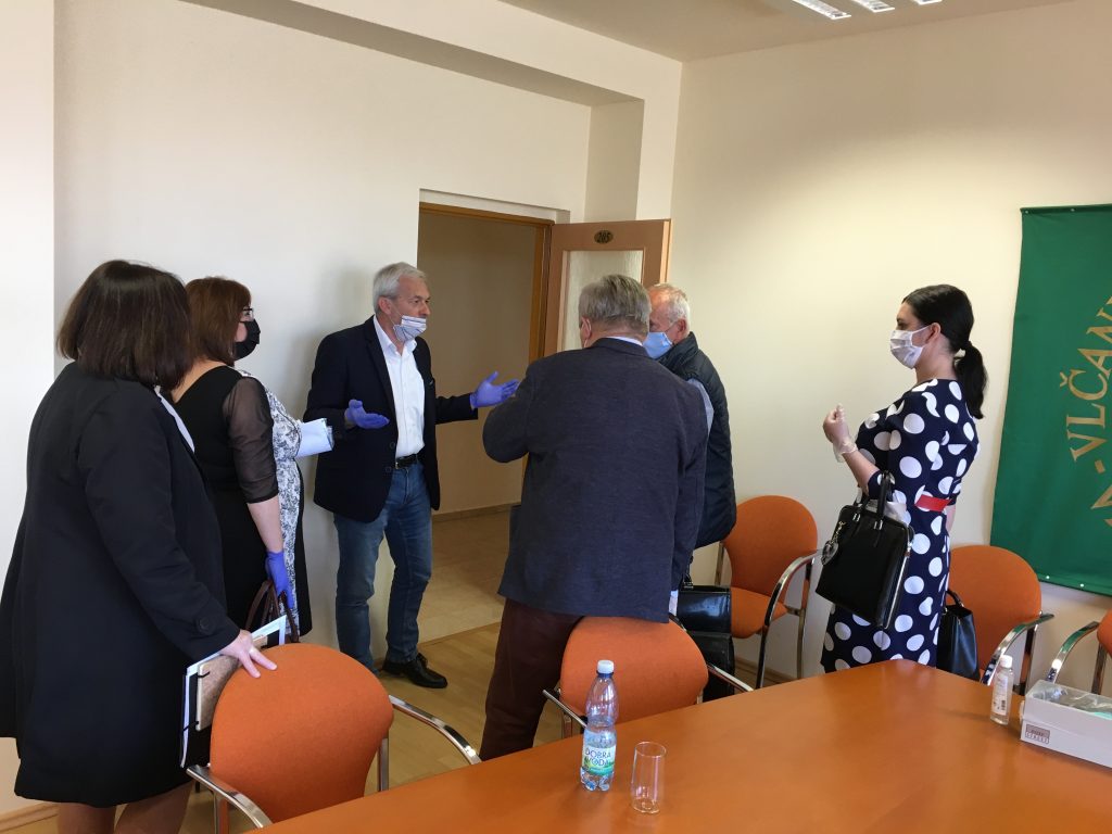 starostovia obcí rokuju o plazmovej spalovni