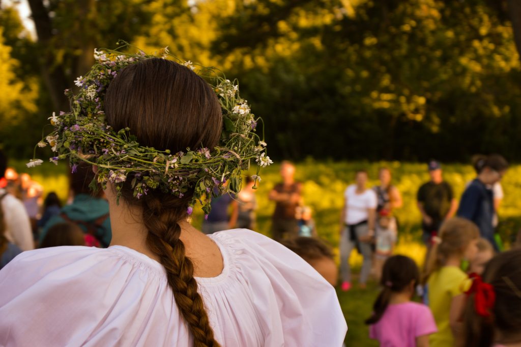 folklorny večer