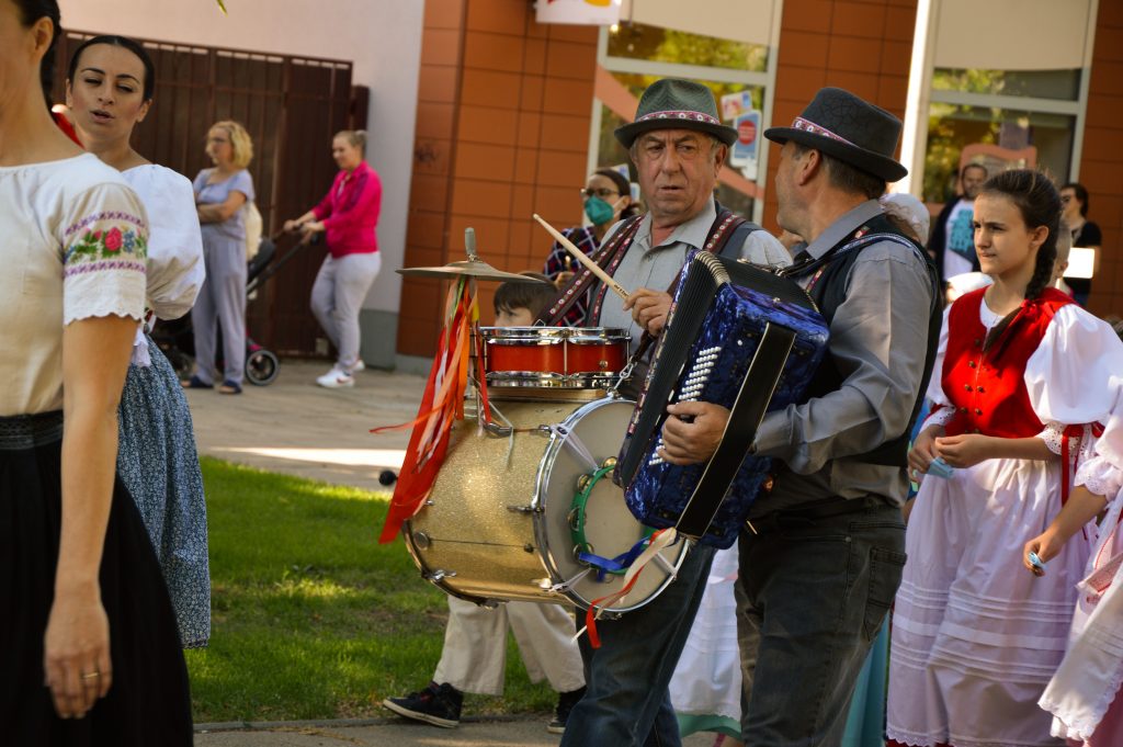 folklorny večer 